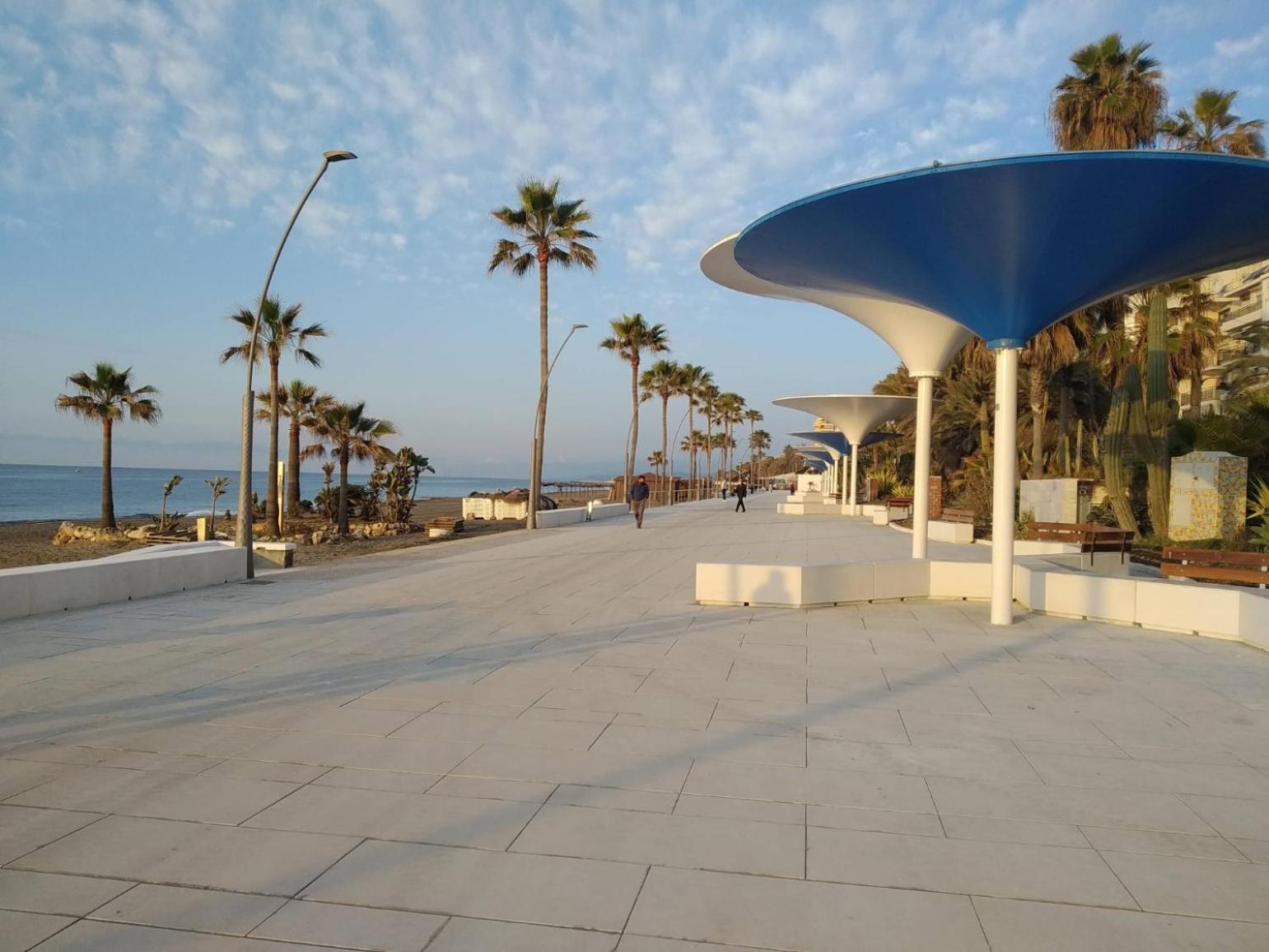 Urban Oasis Apartment Estepona Exterior photo